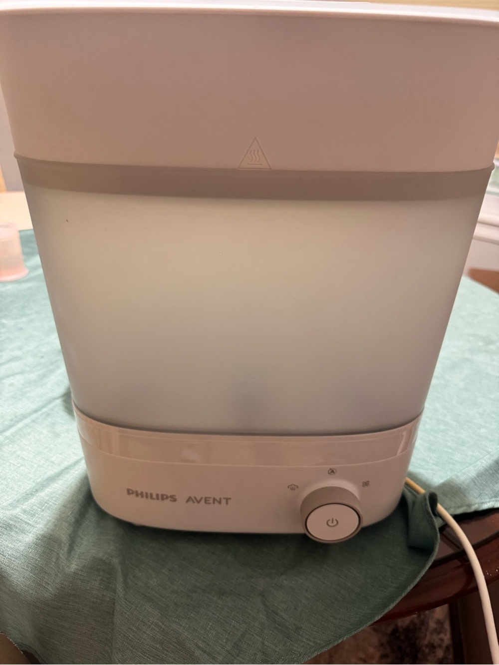Philips Avent White Electric Baby Bottle Sterilizer